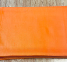 Load image into Gallery viewer, カラースカーフ(カシミア風手触り)Cashmere-Like Shawl Scarf