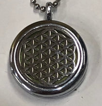 Load image into Gallery viewer, アロマ ディフーザー ペンダント Aroma diffuser Pendant