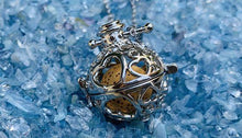 Load image into Gallery viewer, アロマ ディフーザー ネックレス Aroma Diffuser Necklace