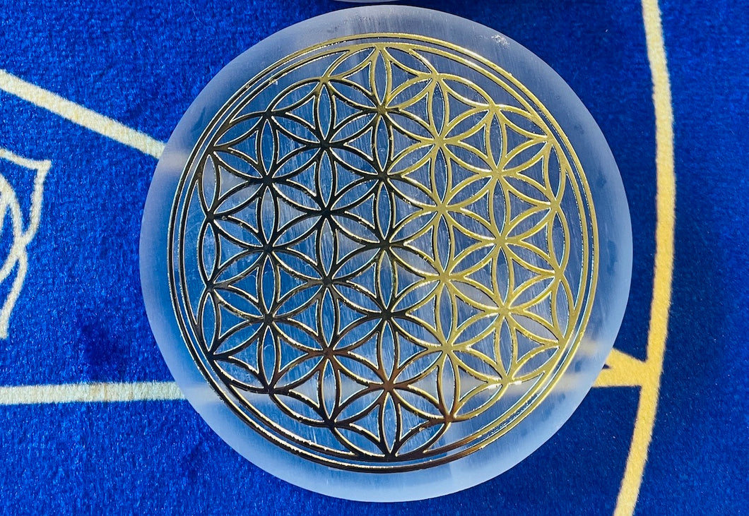フラワーオブライフセレナイトエナジーベース  flower of life Selenite charger