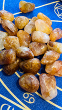 Load image into Gallery viewer, タンブル ストーン ゴールデン ヒーラー Crystal Tumbled Stone Golden healer
