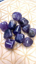 Load image into Gallery viewer, クリスタル タンブル ストーン アメジスト Crystal Tumbled Stone Amethyst
