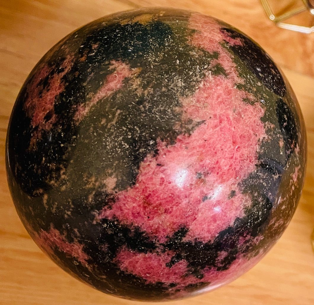 球体のクリスタル　ロードナイト　Sphere 11