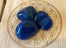 Load image into Gallery viewer, クリスタル タンブル ストーン アゲート（メノウ） Crystal Tumbled Stone Agate
