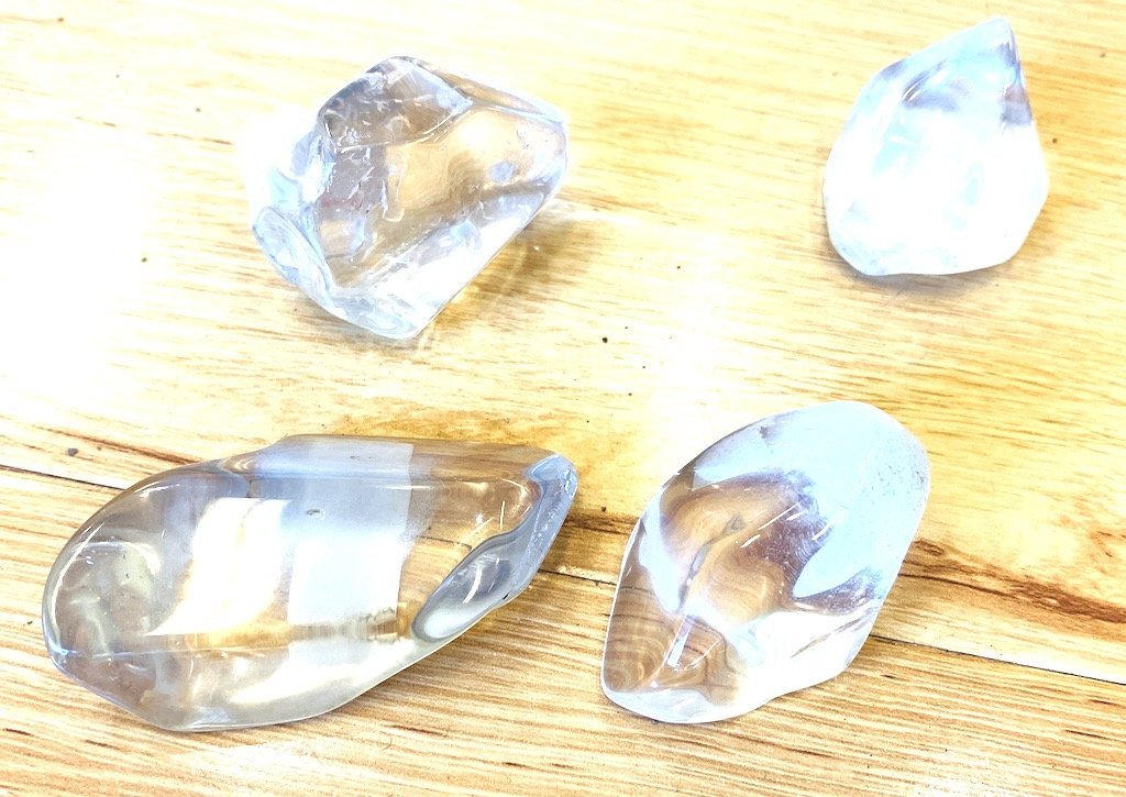水晶クリスタル フリーフォーム クリアクォーツ （小）Crystal Clear quartz small free form