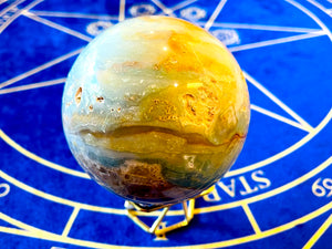 スカイブルーカリビアンカルサイトソフィア球体 sky blue quartz ball Caribbean calcite sphere