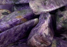 Load image into Gallery viewer, クリスタル タンブル ストーン チャロアイト Crystal Tumbled Stone Charoite
