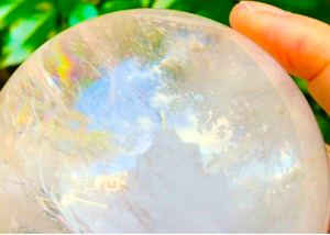太陽の石水晶（a）球体のクリスタル sphere
