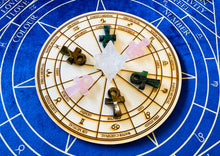 Load image into Gallery viewer, ルビーインゾイサイトアンク十字クリスタル　Ankh Cross Crystal

