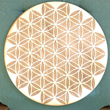 Load image into Gallery viewer, 神聖幾何学 グリッド マット ( クリスタルは含まれておりません）Sacred geometry Crystal grid wood mat （crystals not included）
