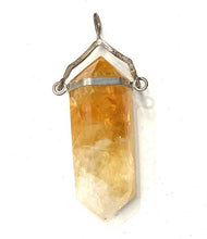 Load image into Gallery viewer, クリスタル ネックレス Crystal Necklace Pendant
