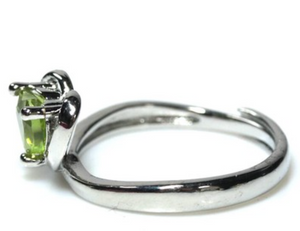 ペリドット ブリリアント カット タイプ ２  天然石の指輪 Peridot Brilliant Cut Natural power stone ring Type 2